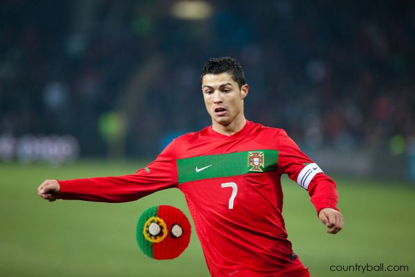 Cristiano Ronaldo playing with his Portugalball